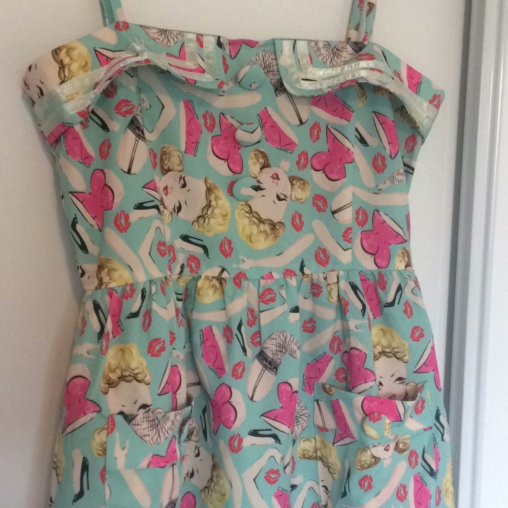 💖Barbie dress by Iron Fist